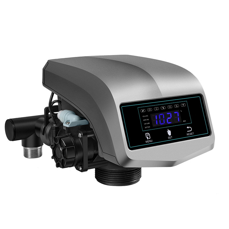 Écoulement électrique de la valve 1-3 Ton/H d'adoucissant grand vers le haut de type de régénération d'écoulement
